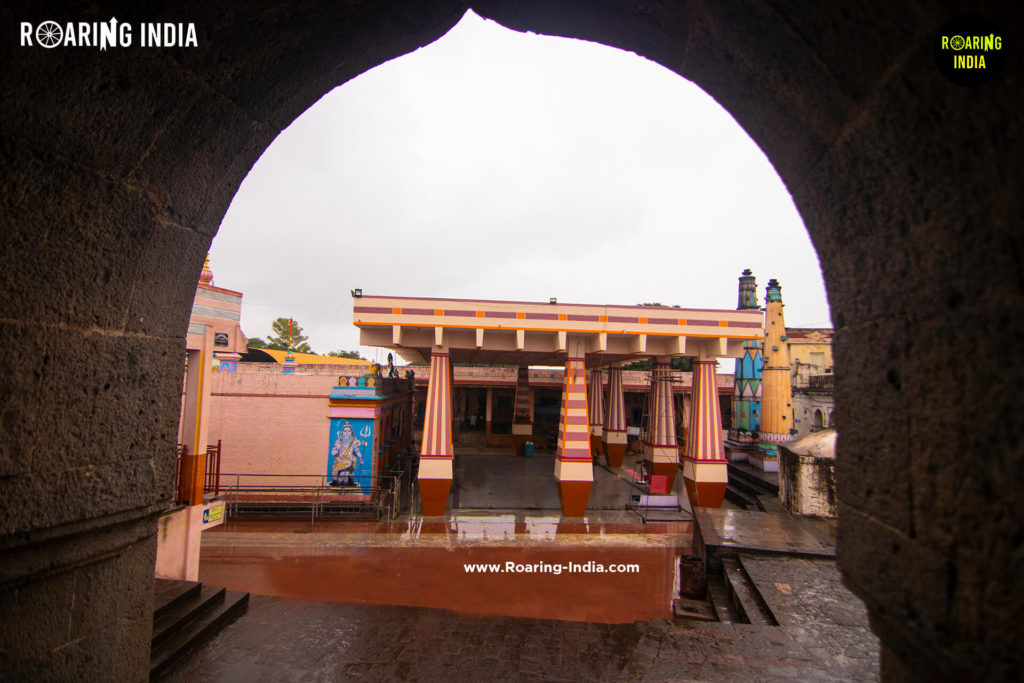 Entrance of Khilegaon Basavanna Temple