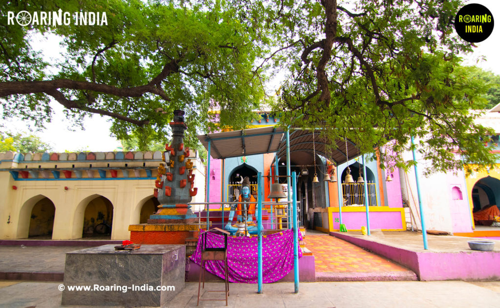 Exit of Shri Siddeshwar Temple Athani
