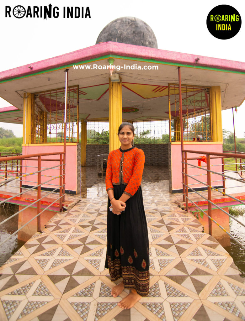 Mayashree Mali at Shri Sangamnath Temple Khilegaon