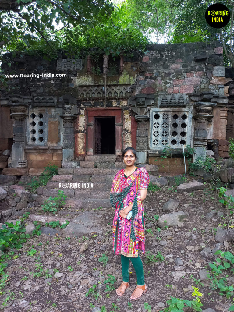 Mayashree mali Venugopal Temple Savadi athani