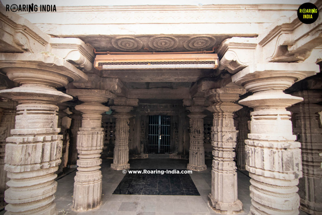 Outer view of Amrutlingeshwar Temple Athani