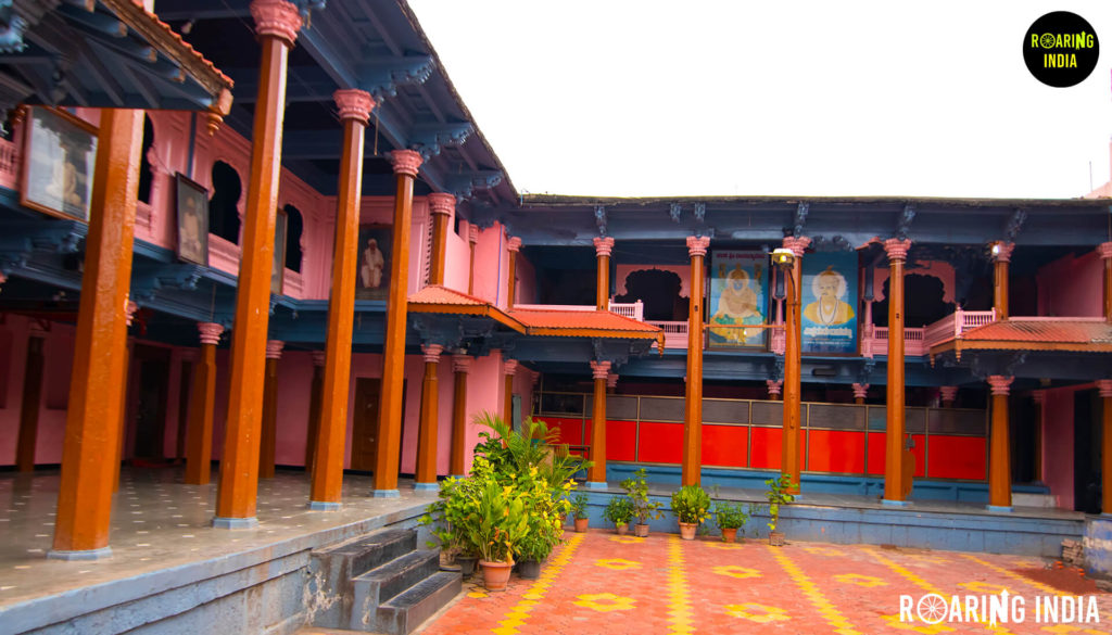 Outer view of Gachhin Math Athani
