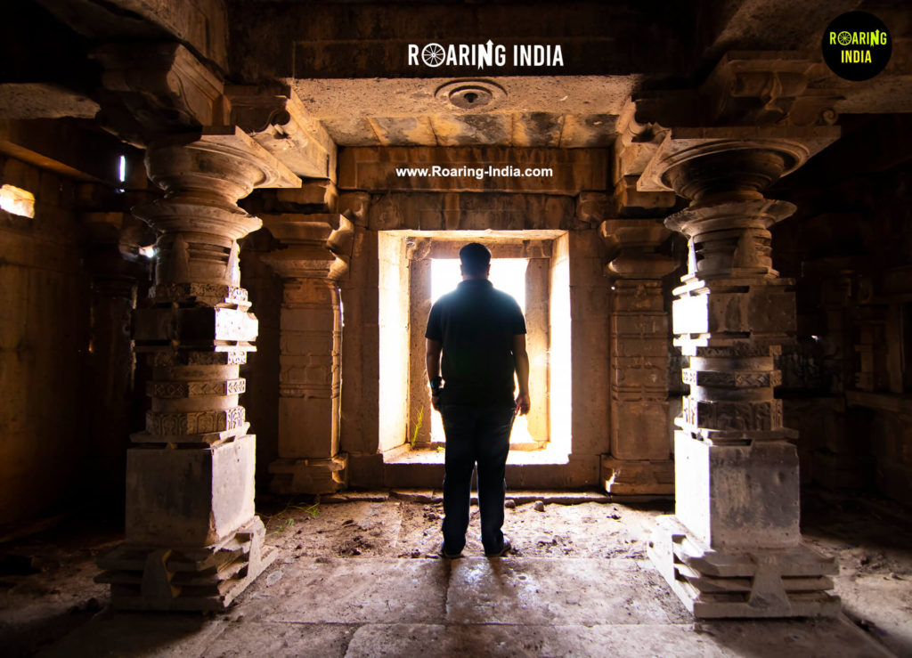 Satishkumar in Secret treasure temple