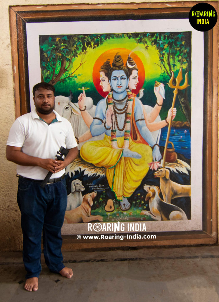 Satishkumar in Shri Siddeshwar Temple Athani