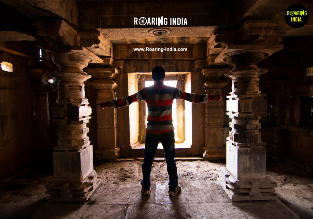 Shrikant in Secret treasure temple