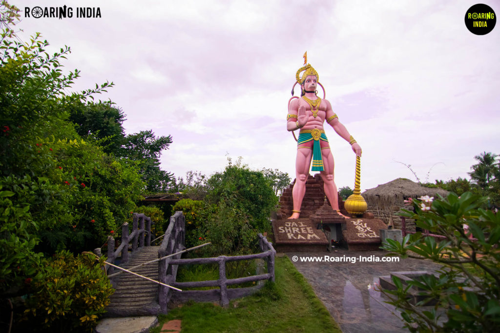 Side view of Hanuman Statue (Hanuman Temple) Jambagi