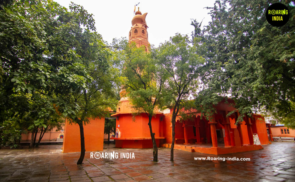 Left side view of Shri Mayureshwar Temple Kempwad