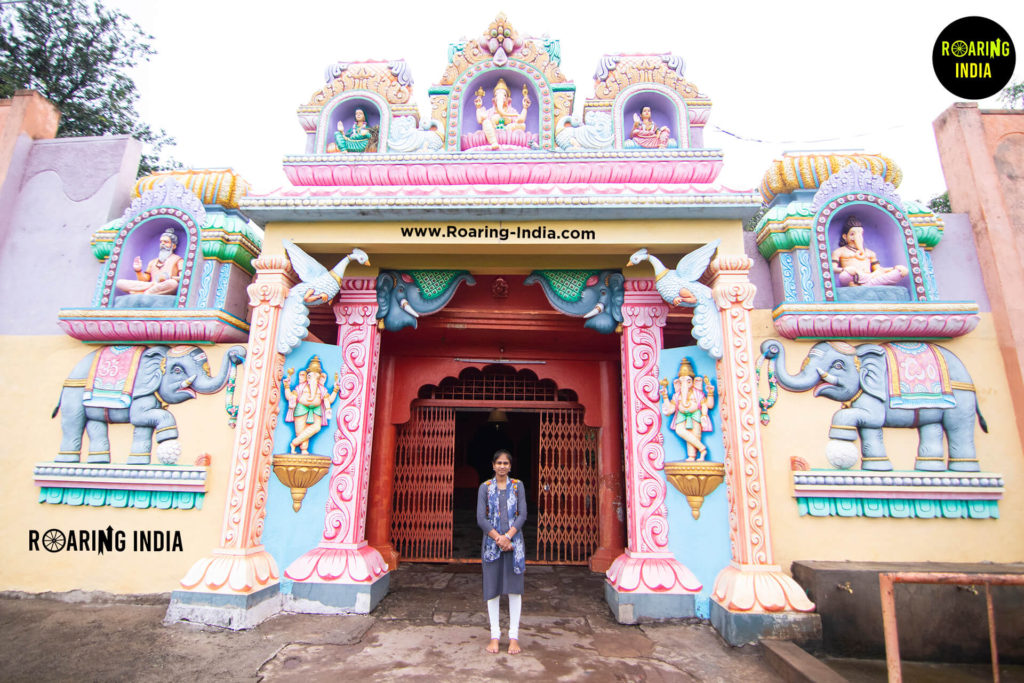 Mayashree Mali at Shri Mayureshwar Temple Kempwad