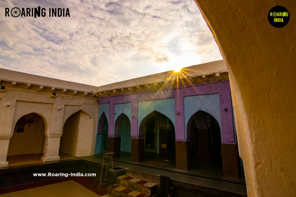Side view of Kagwad Shri Brahmanath Temple
