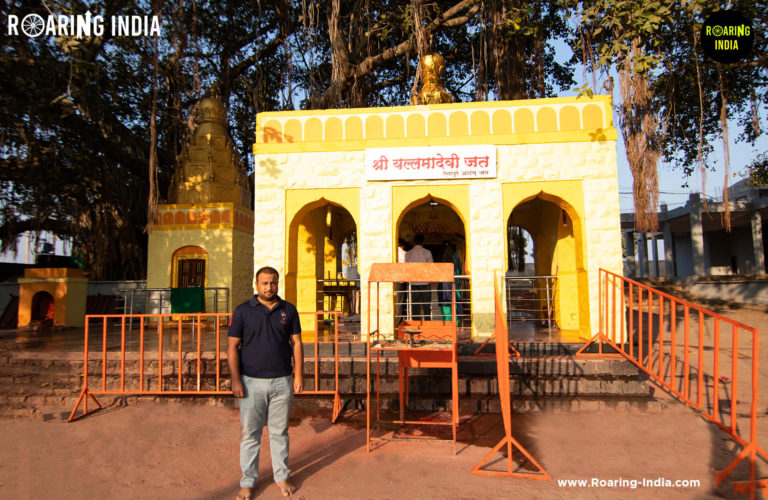 Satishkumar Gondhali at Jath Yallamma Devi Temple Jath