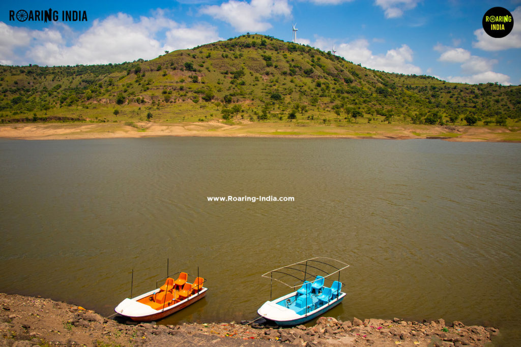 Dargoba Lake at Dargoba Temple Hills Station Pare