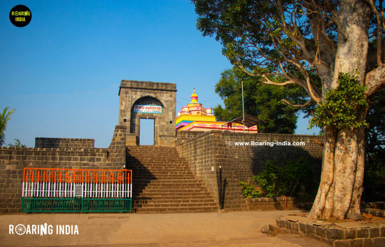 Entrance of Ramling Temple Bahe