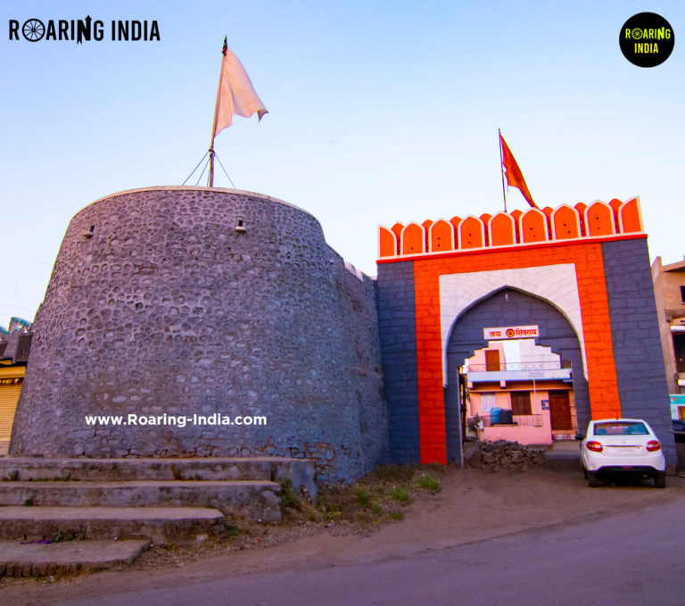 Thorli Ves (Jath City Entrance)