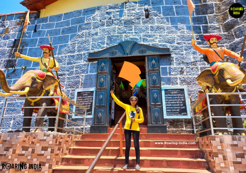 Mayashree Mali at Ratnadurg Fort