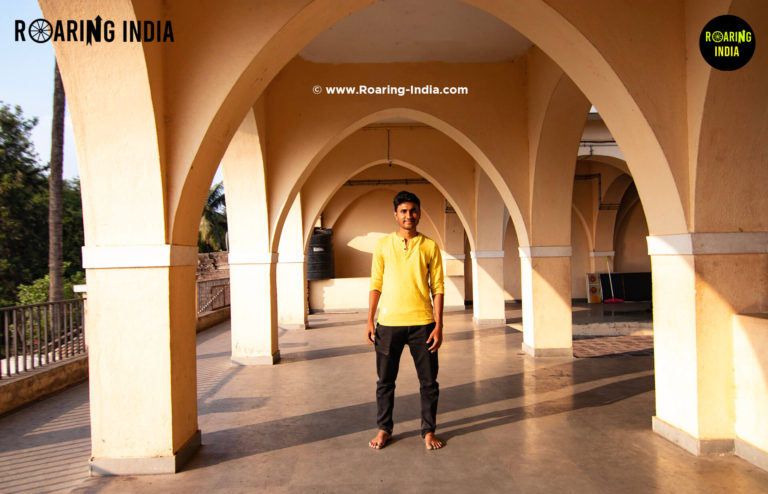 Shrikant Gondhali at Kole Narsimhapur Temple