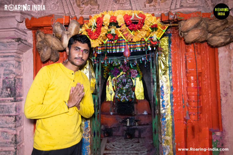 Shrikant Gondhali in Kolgiri Bhairavnath Temple, Kolgiri, Jath
