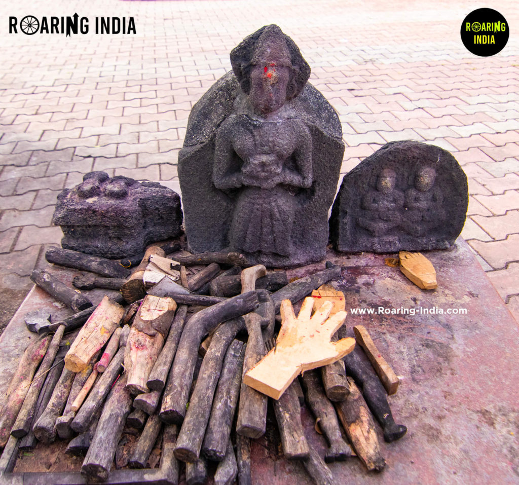 Wooden Legs & Hands offered to Dongrai Devi
