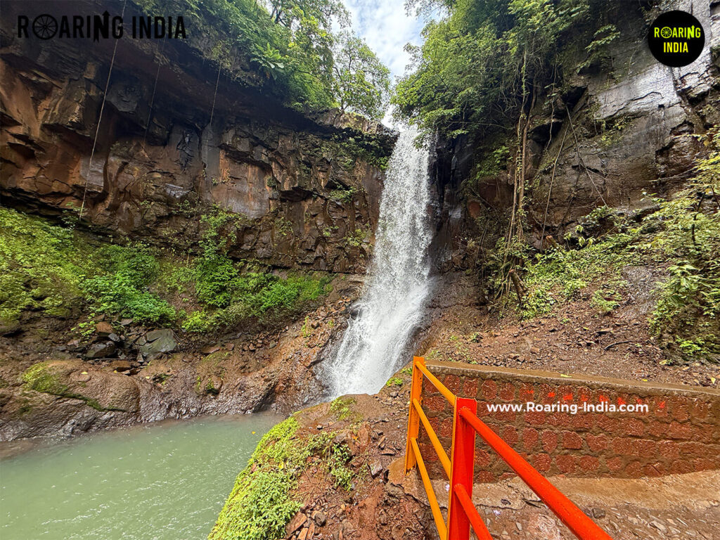 Mandapikada Waterfalls