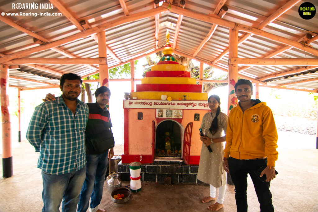 Team Roaring India at Shivayogi Dhyan Bhoomi