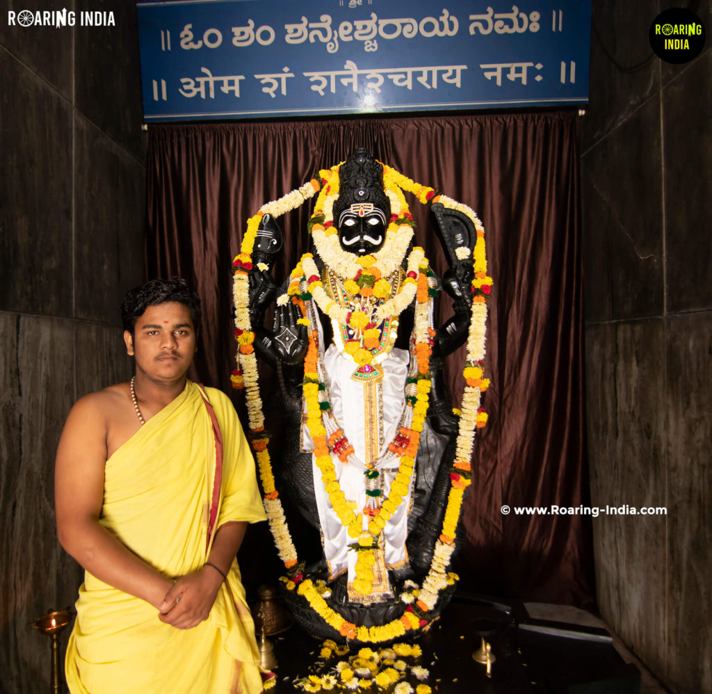Mahesh Shastri Shaneshwar Swamy Temple Madabhavi Athani