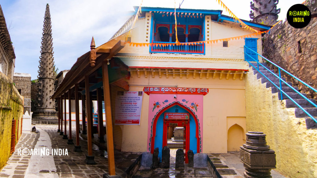 Shri Uma Swayambhu Rameshwar Temple Ramateerth