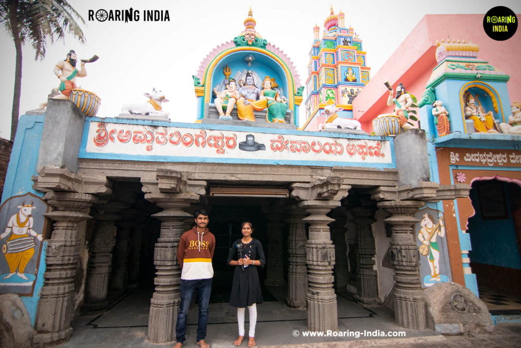 Team Roaring India at Amrutlingeshwar Temple Athani
