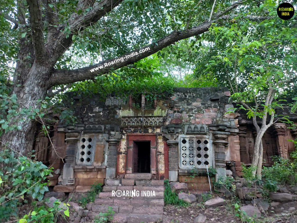 Venugopal Temple Savadi athani