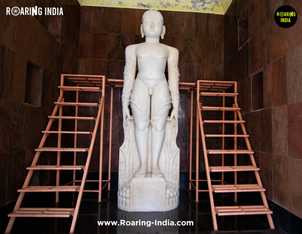 Bhagwan 1008 Bahubali Shedbal