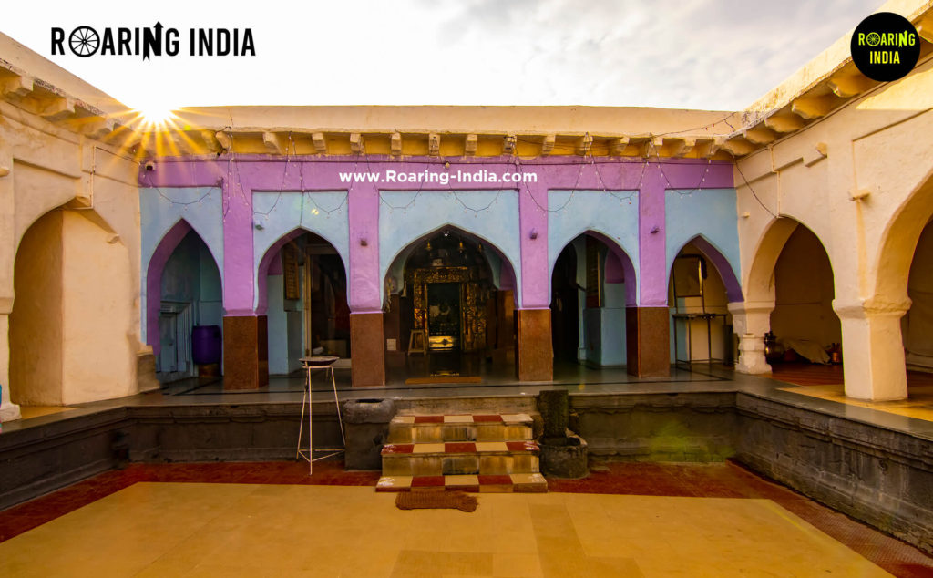 Inside view of Kagwad Shri Brahmanath Temple