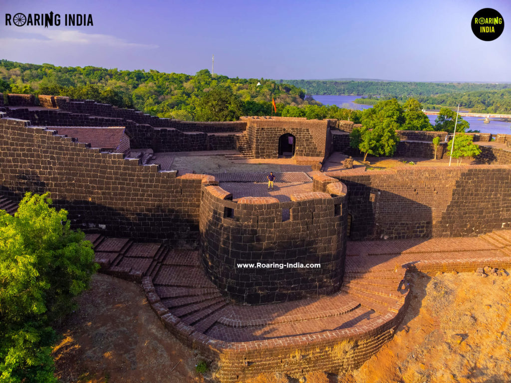 Watch tower of Purnagad Fort, Ratnagiri